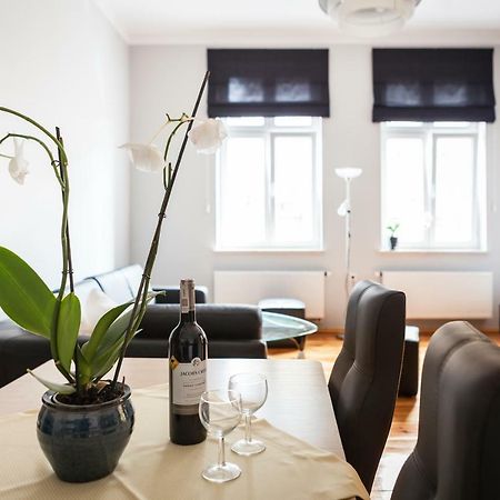 Czar Garbar Appartement Poznań Buitenkant foto