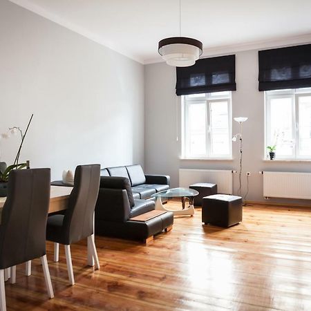 Czar Garbar Appartement Poznań Buitenkant foto