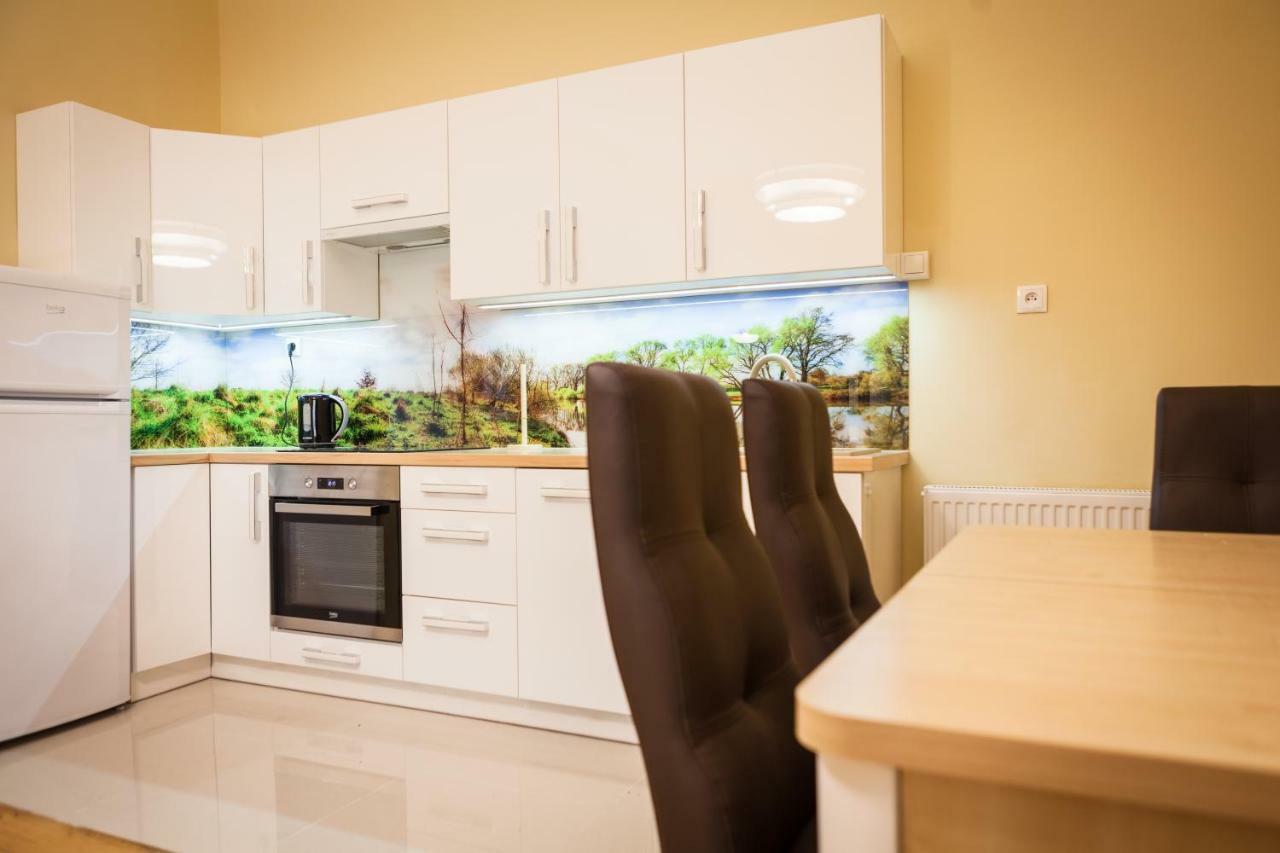 Czar Garbar Appartement Poznań Buitenkant foto