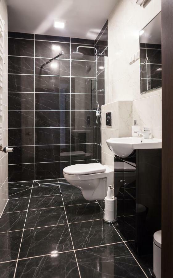 Czar Garbar Appartement Poznań Buitenkant foto