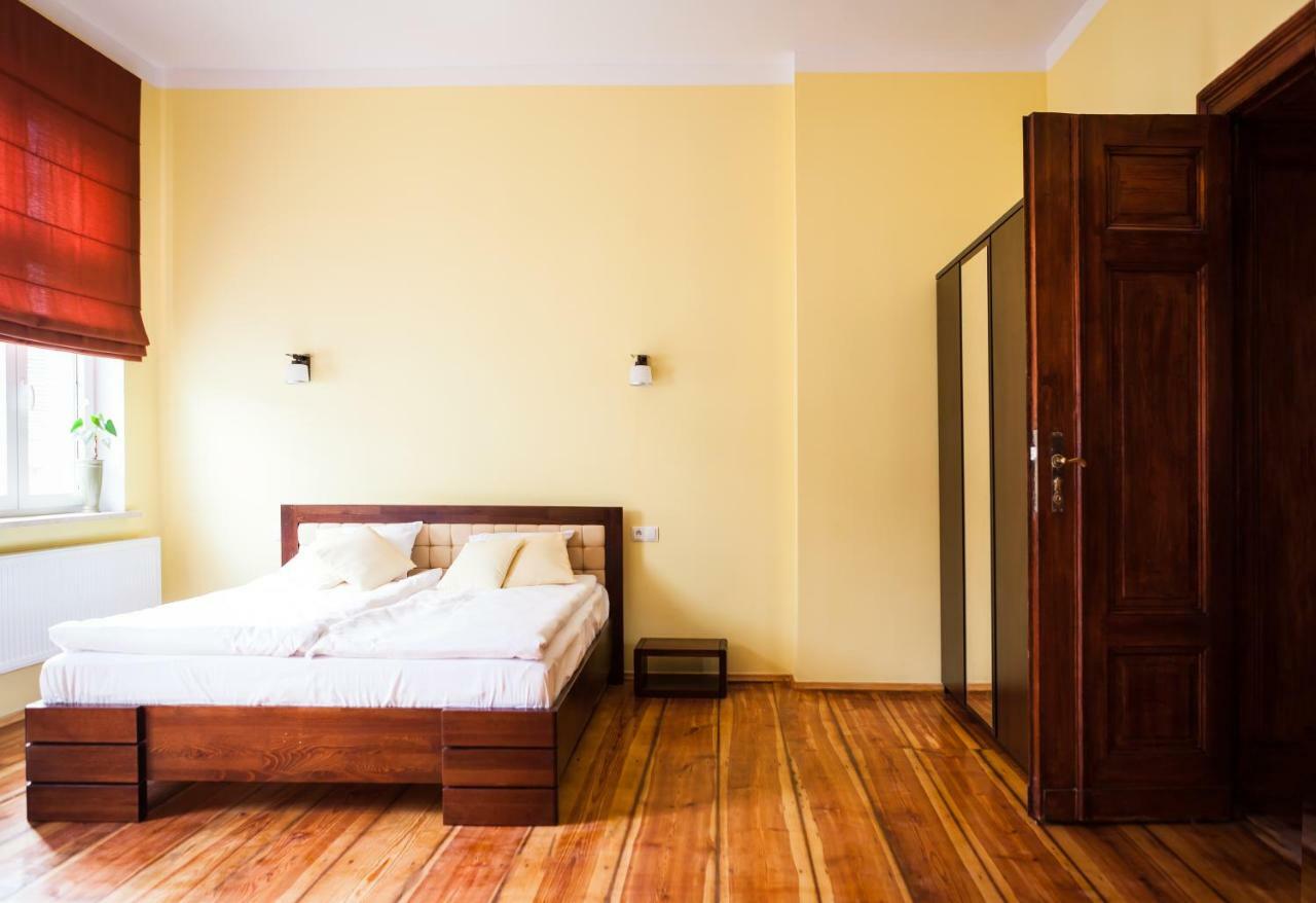Czar Garbar Appartement Poznań Buitenkant foto